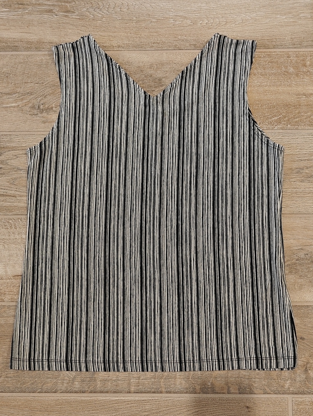 EUC Chico's Traveler Striped Tank Top